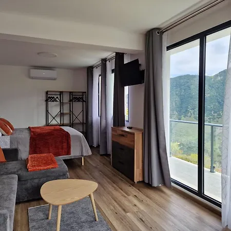 Vistavale Apartment *